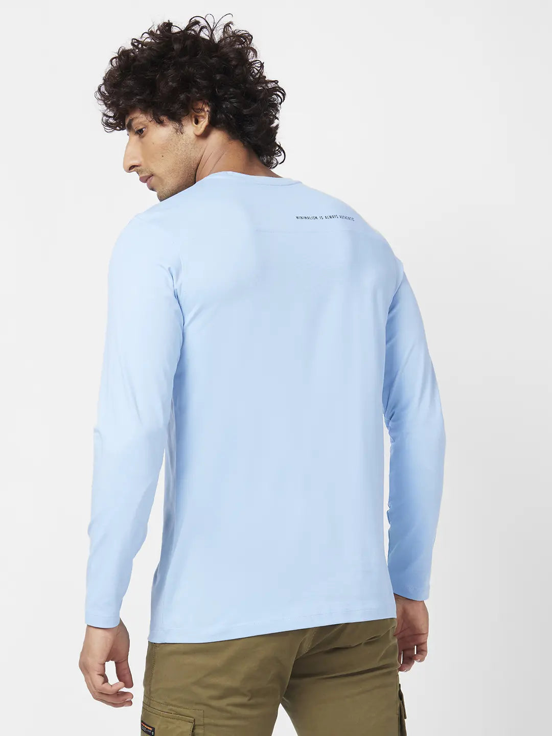 Spykar Men Powder Blue Blended Slim Fit Full Sleeve Round Neck Plain Tshirt