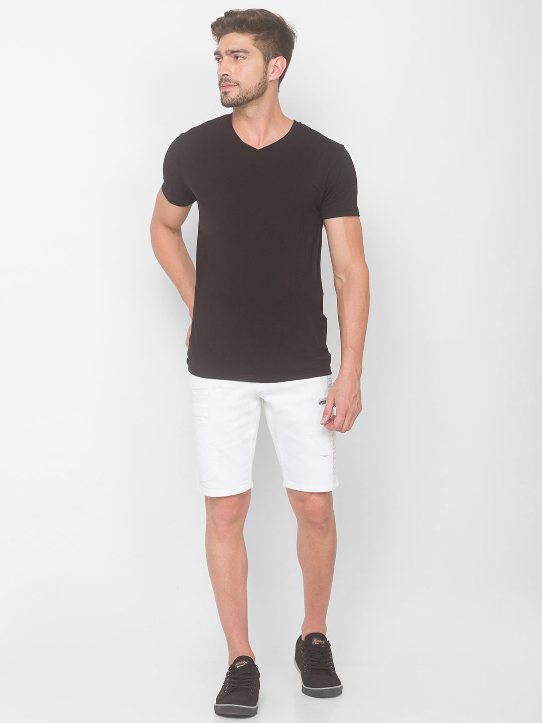 Spykar Men White Solid Relaxed Low-Rise Shorts (Denim Shorts)