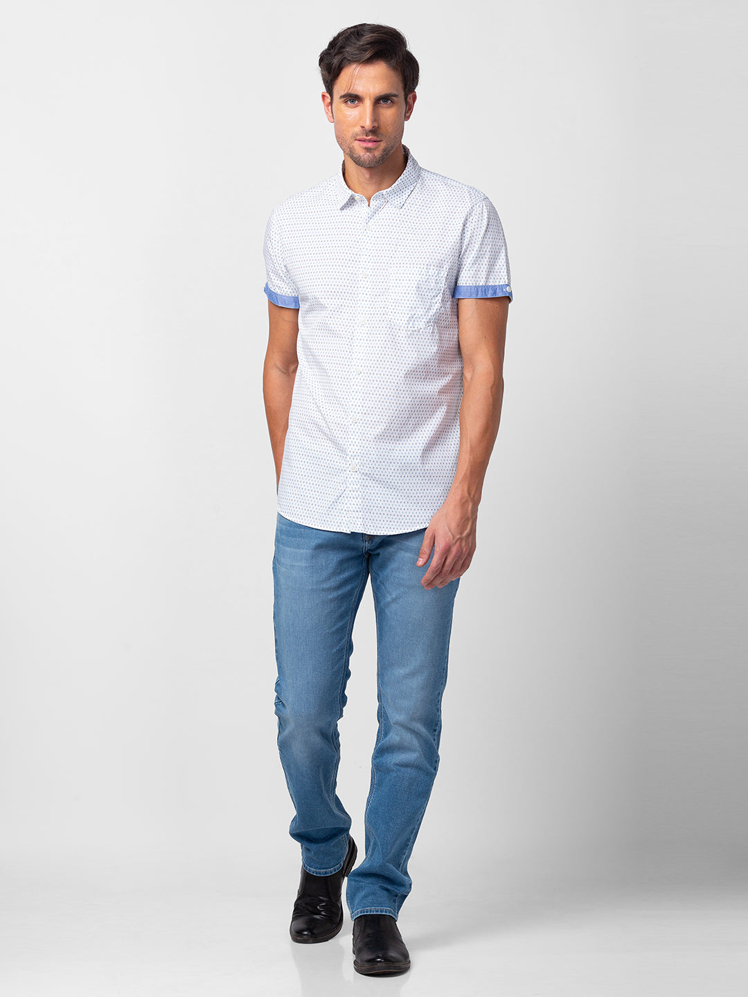 Spykar Men White Cotton Slim Fit Printed Shirt