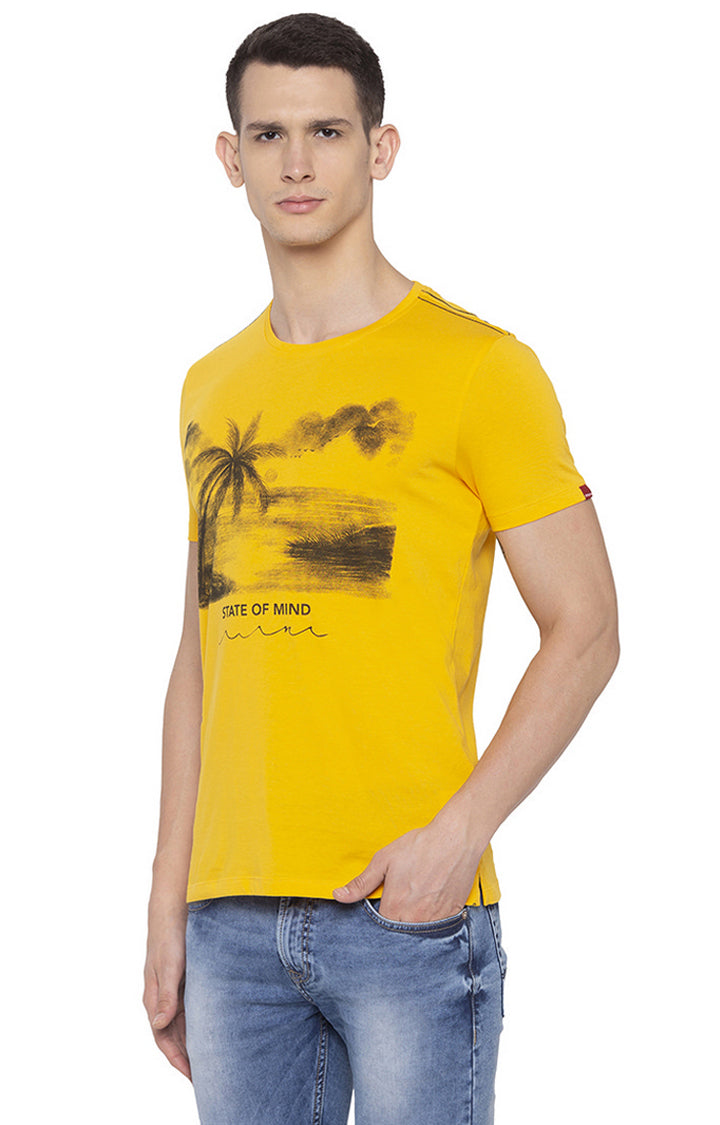 Spykar Men Yellow Cotton Slim Fit Round Neck T-Shirt