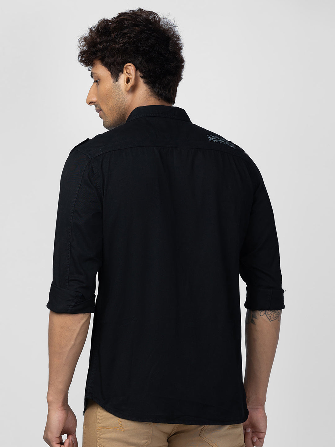 Spykar Men Black Cotton Slim Fit Plain Shirt