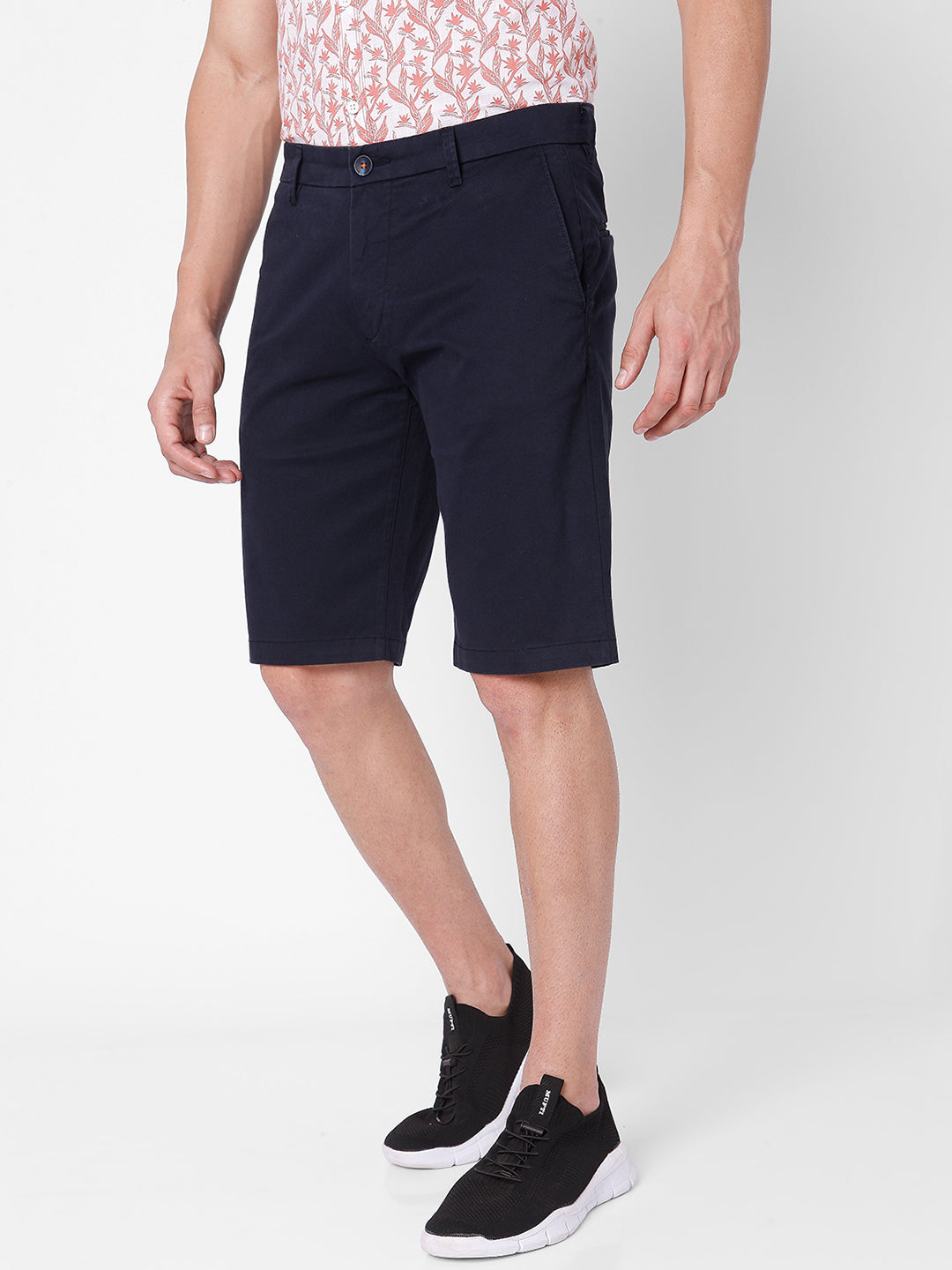 Spykar Men Blue Cotton Slim Fit Casual Shorts