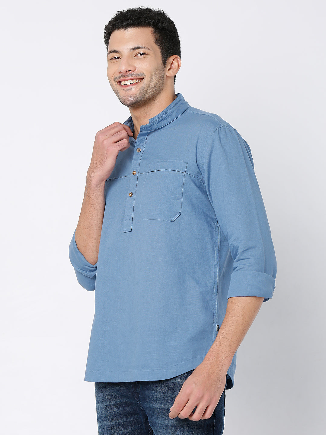 Spykar Men Air Blue Cotton Linen Full Sleeve Plain Kurta