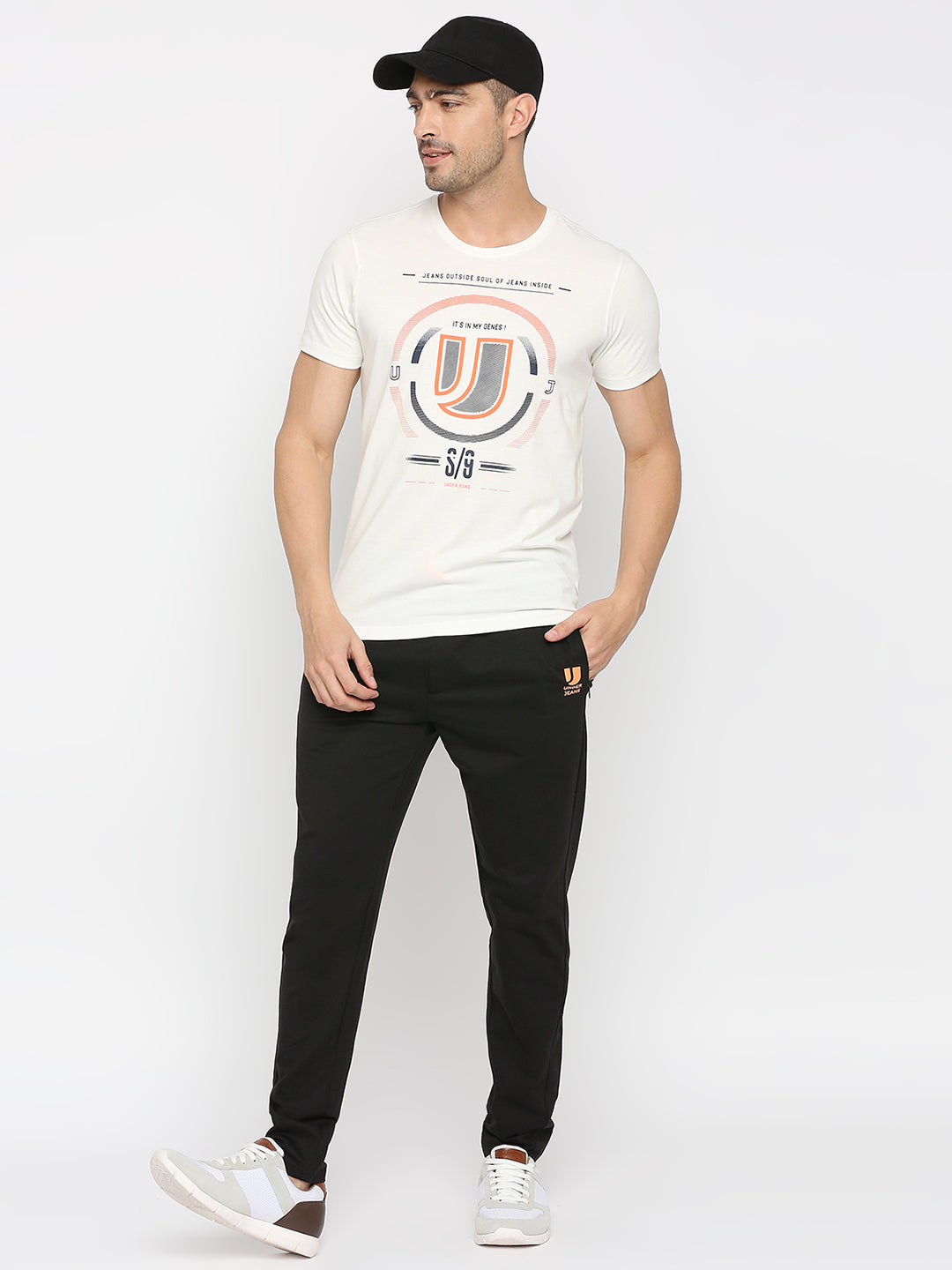 Men Premium Cotton Blend Black Trackpant- Underjeans By Spykar