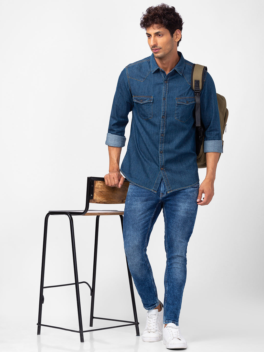 Spykar Men Dark Blue Cotton Slim Fit Denim Shirts