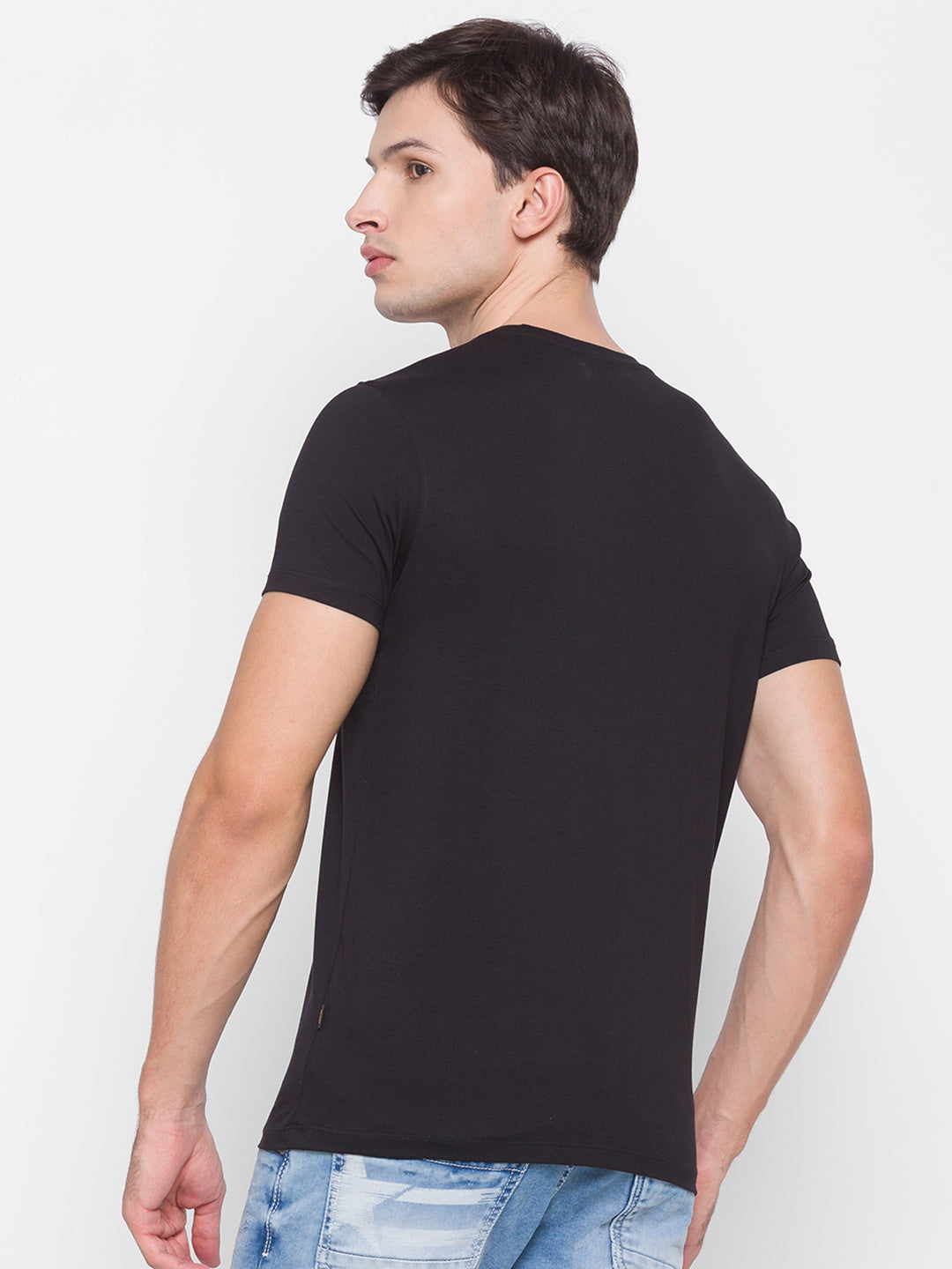 Spykar Men Black Cotton Slim Fit Round Neck T-Shirt