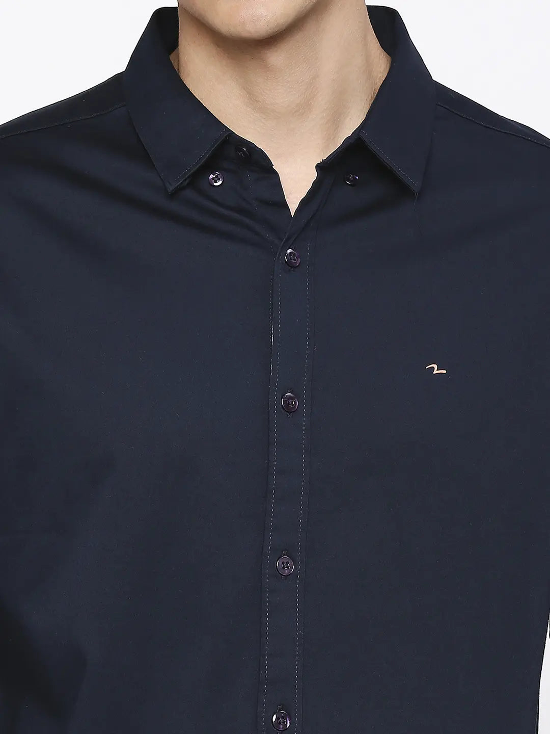 Spykar Men Navy Blue Cotton Slim Fit Plain Shirt