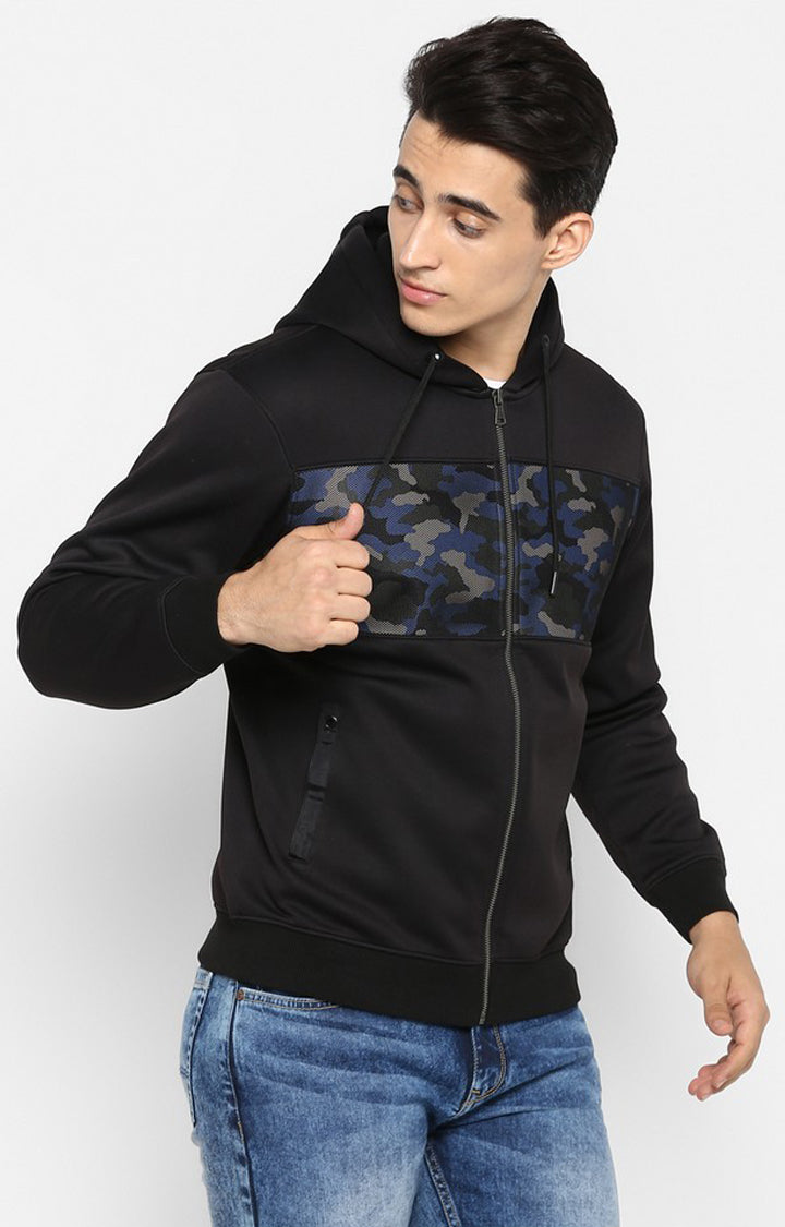 Spykar Men Black Cotton Printed Full Sleeve Hooded Sweatshirt