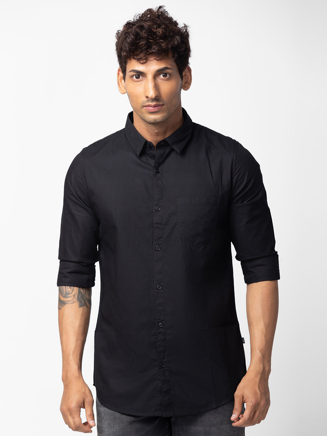 Spykar Men Black Cotton Slim Fit Plain Shirt