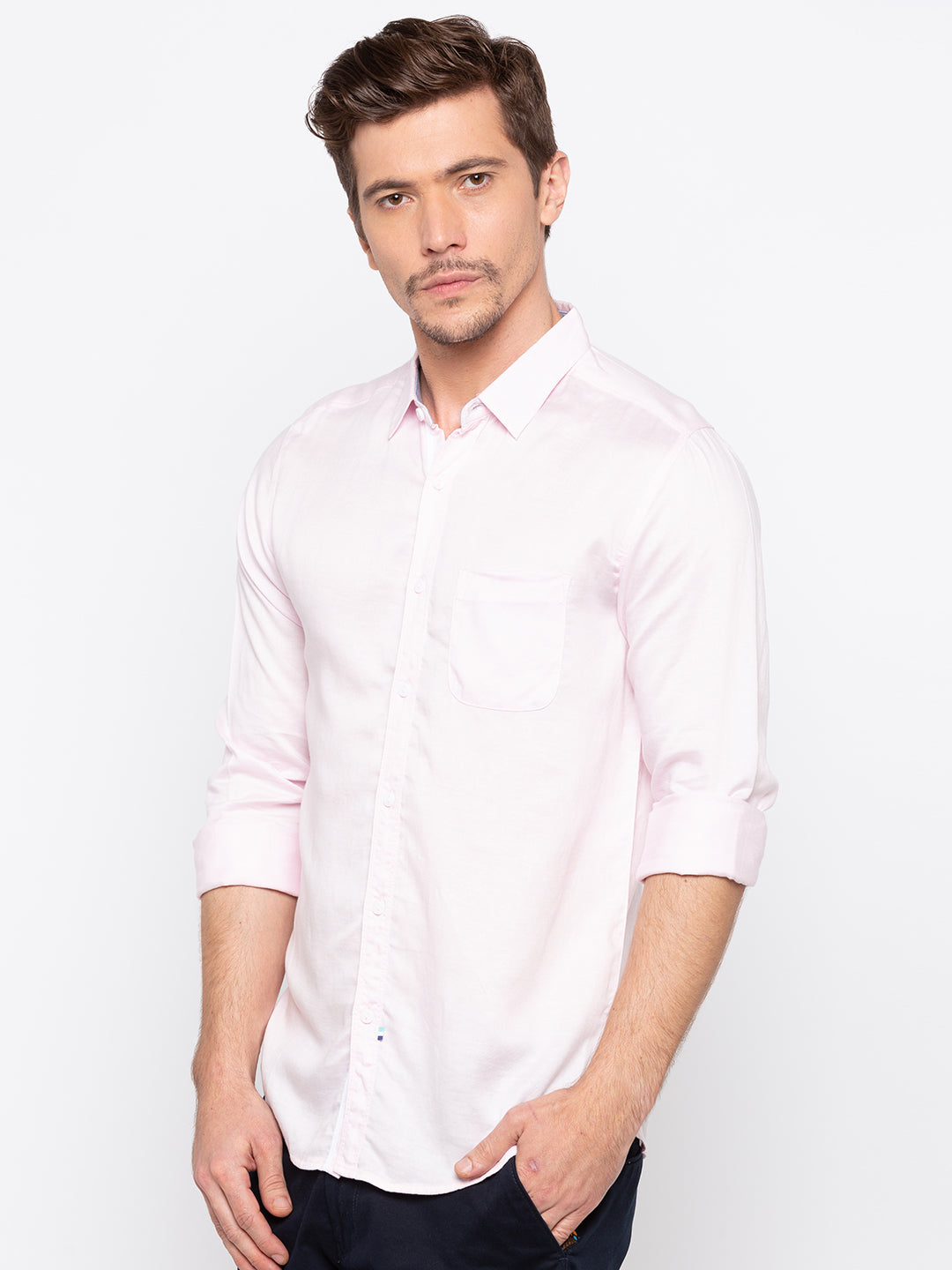 Spykar Men Light Pink Solid Slim Fit Casual Shirt