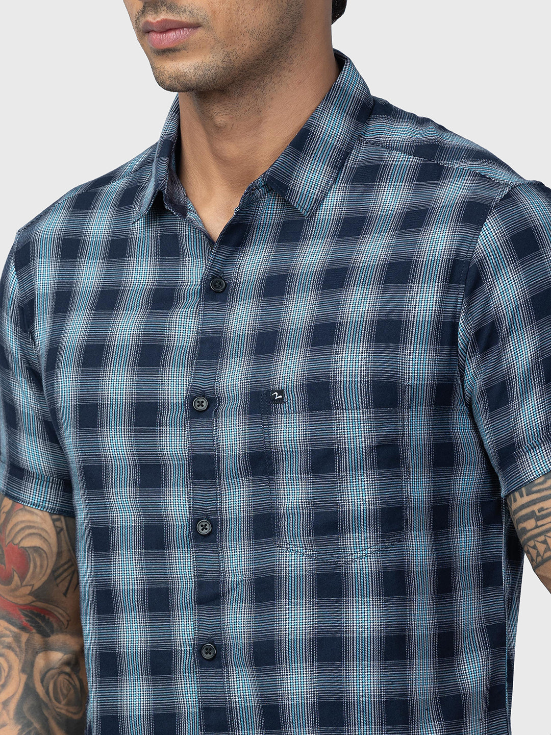 Spykar Men Navy Blue Cotton Slim Fit Checkered Shirt