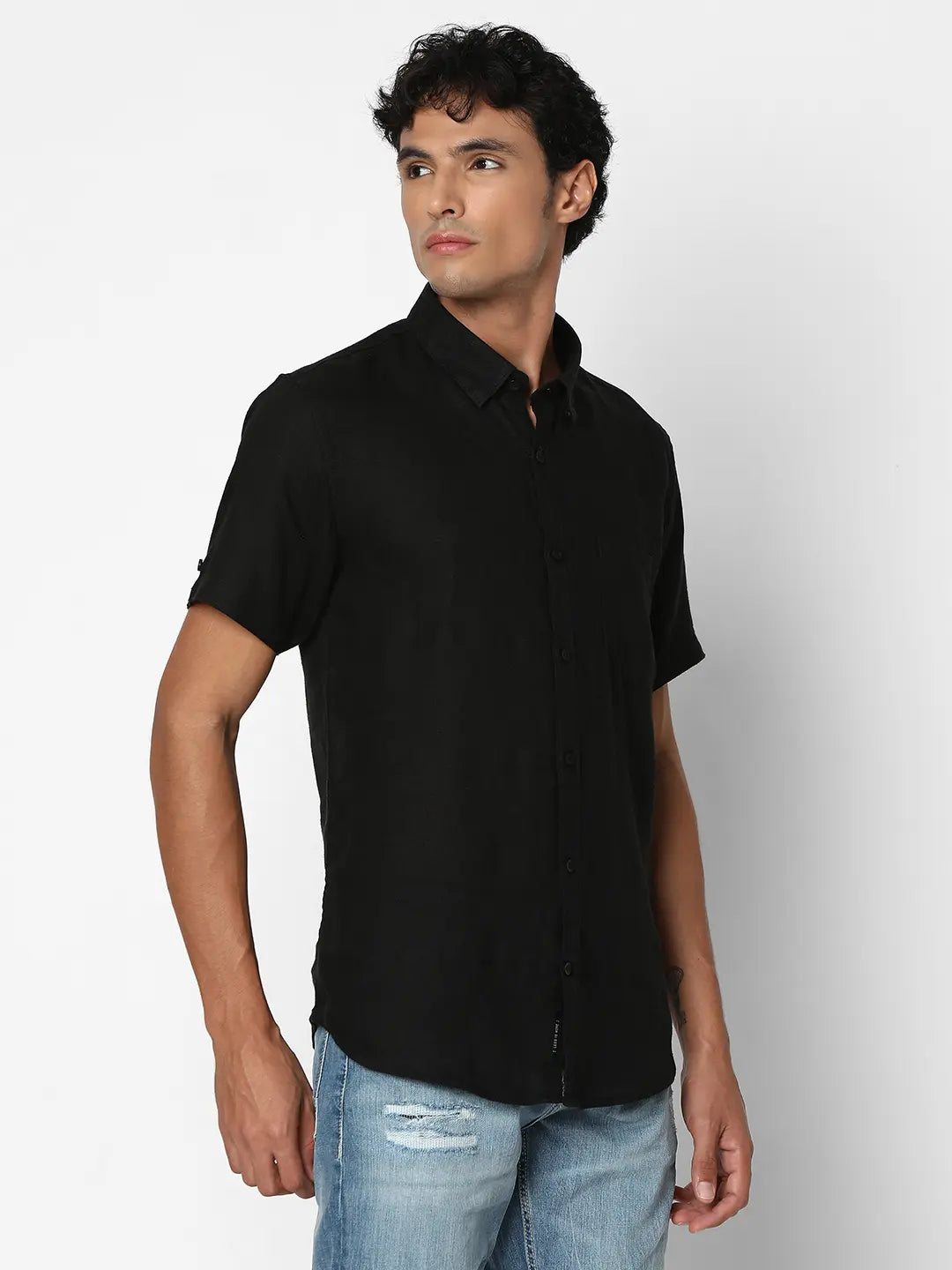 Spykar Men Black Linen Regular Slim Fit Half Sleeve Casual Plain Shirt