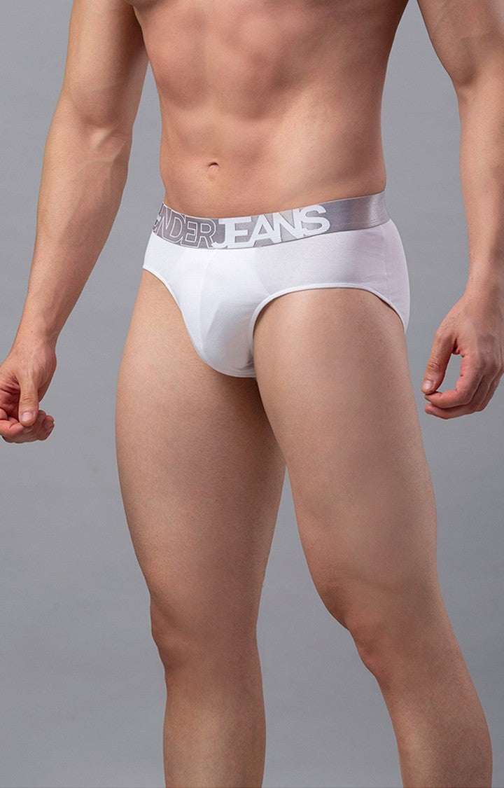 Underjeans By Spykar White Solid Briefs For Men