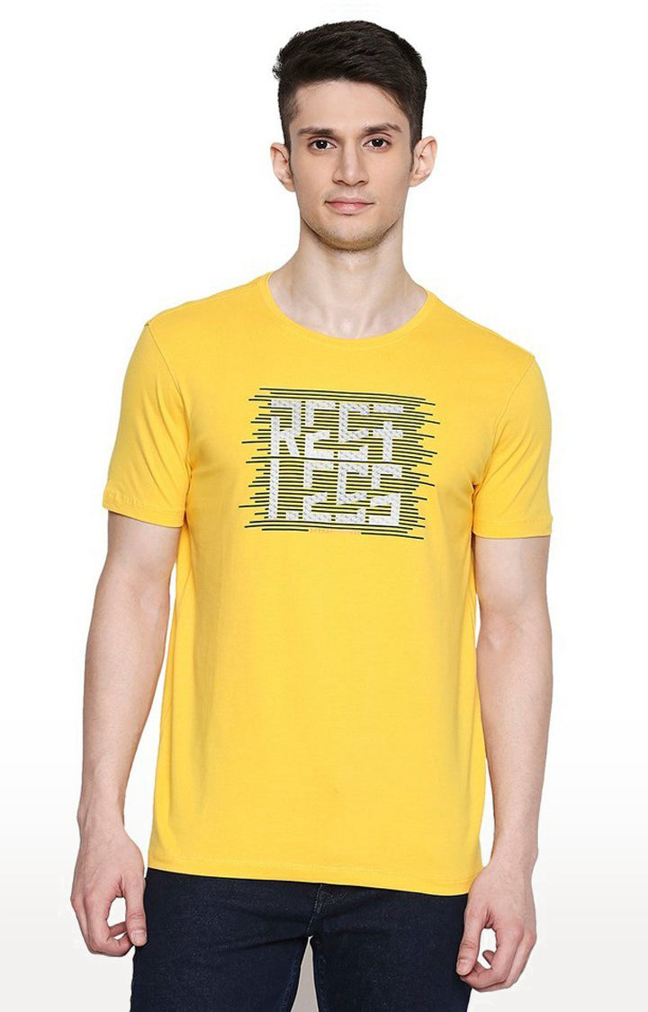 Spykar Men Yellow Cotton Slim Fit Round Neck T-Shirt