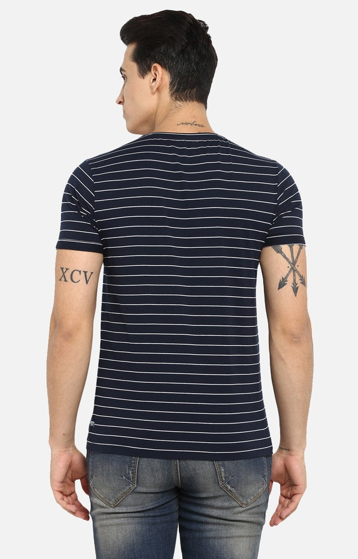 Spykar Navy Blue & White Striped Slim Fit Men T-Shirts