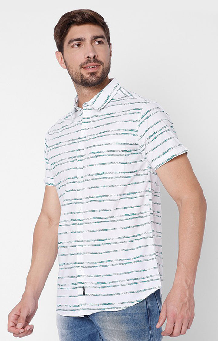 Spykar Men White Cotton Striped Casual Shirts