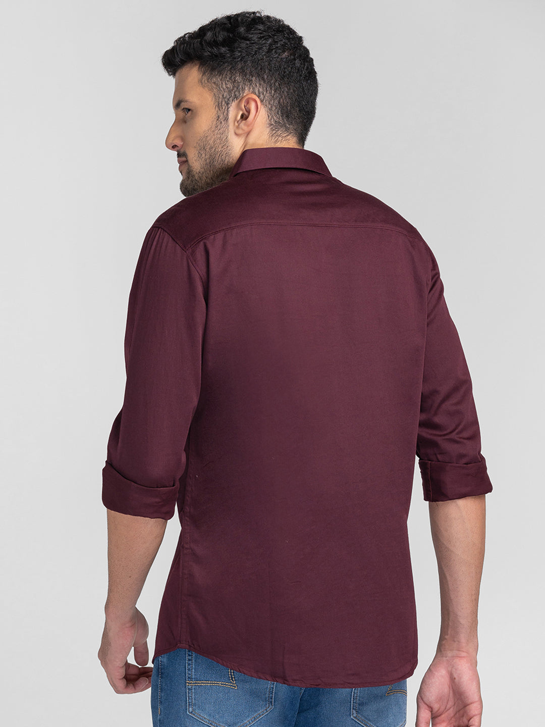 Spykar Men Wine Red Cotton Slim Fit Plain Shirts