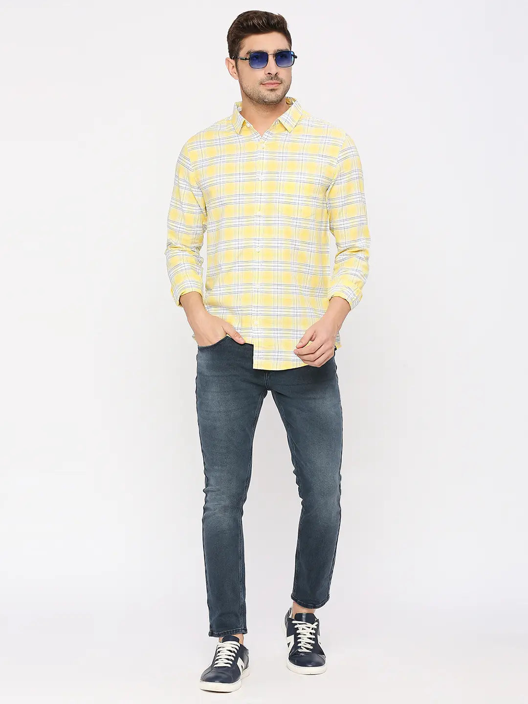 Buy SPYKAR Light Wash Cotton Skinny Fit Men's Jeans | Shoppers Stop