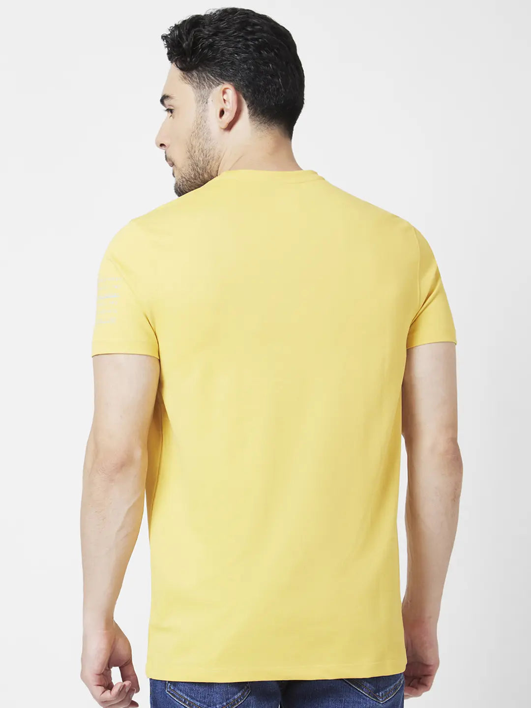 Spykar Men Lemon Yellow Blended Slim Fit Half Sleeve Round Neck Printed Tshirt