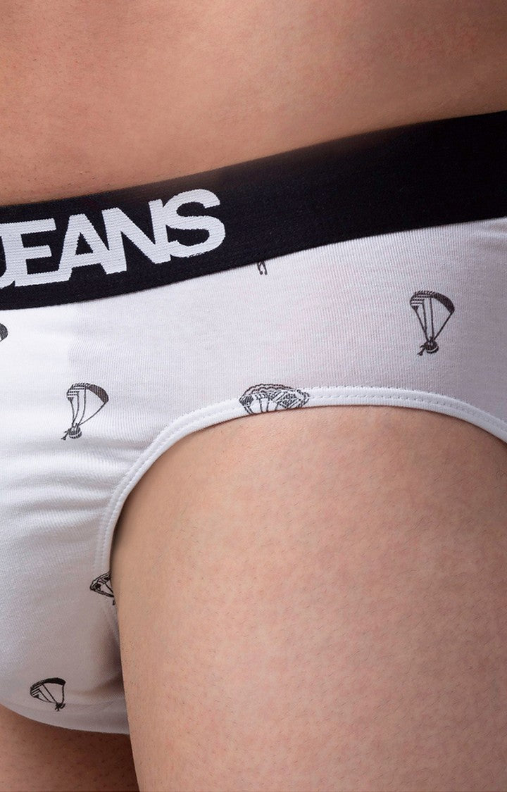 White Cotton Brief For Men Premium- Underjeans By Spykar