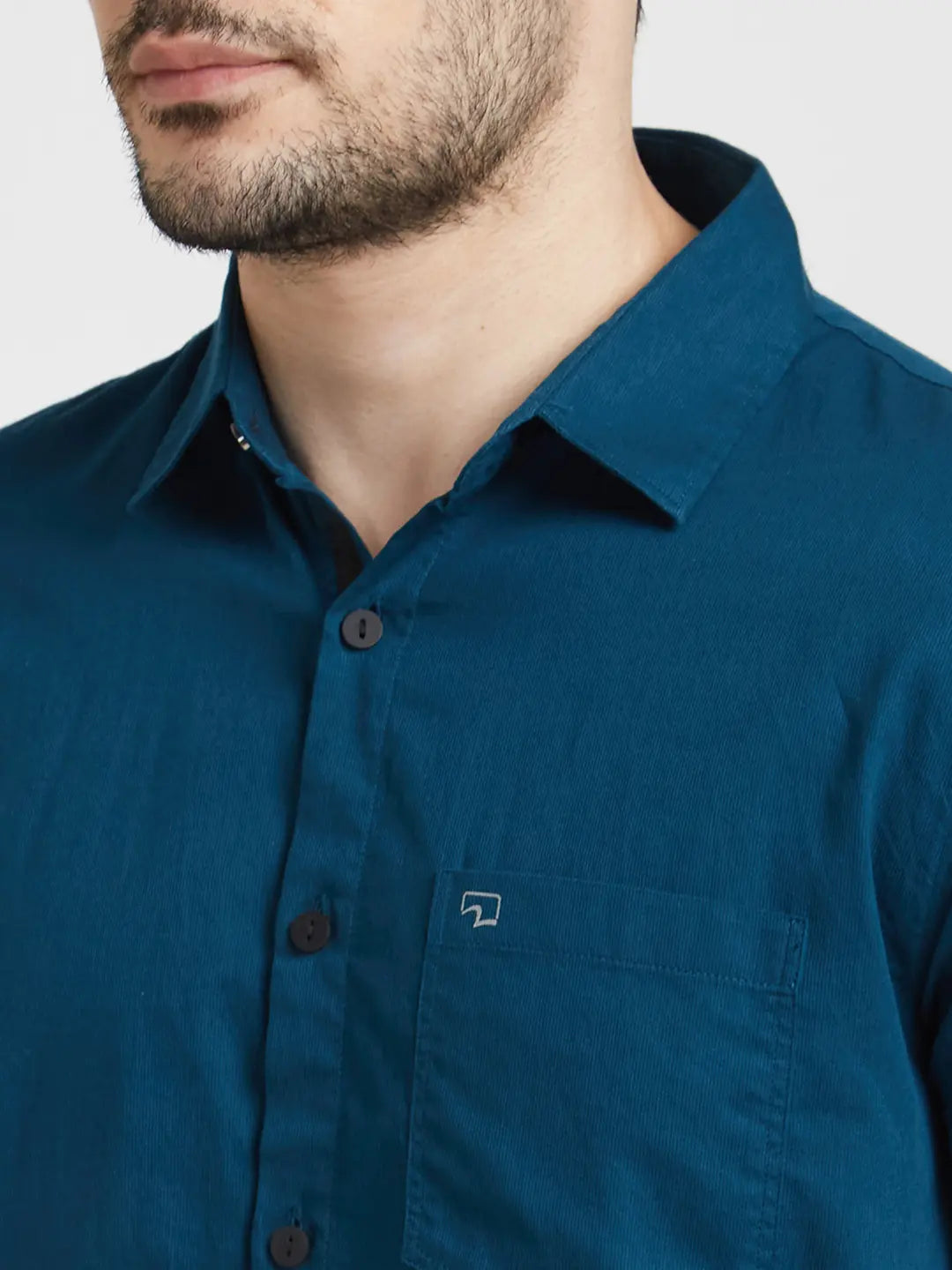 Spykar Men Teal Blue Dyed Regular Slim Fit Half Sleeve Plain Shirt