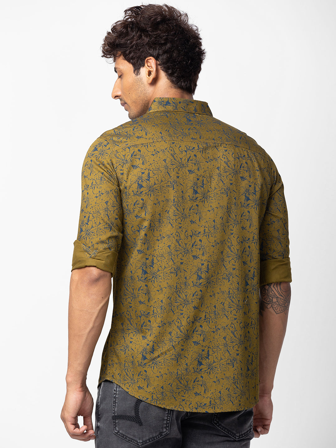 Spykar Men Military Green Cotton Slim Fit Floral Shirt