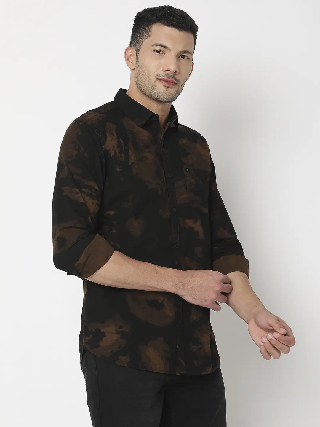 Spykar Men Khaki Cotton Slim Fit Printed Shirt