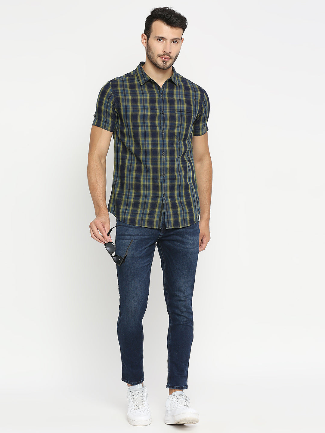 Spykar Men Pista Green Cotton Half Sleeve Checkered Shirt
