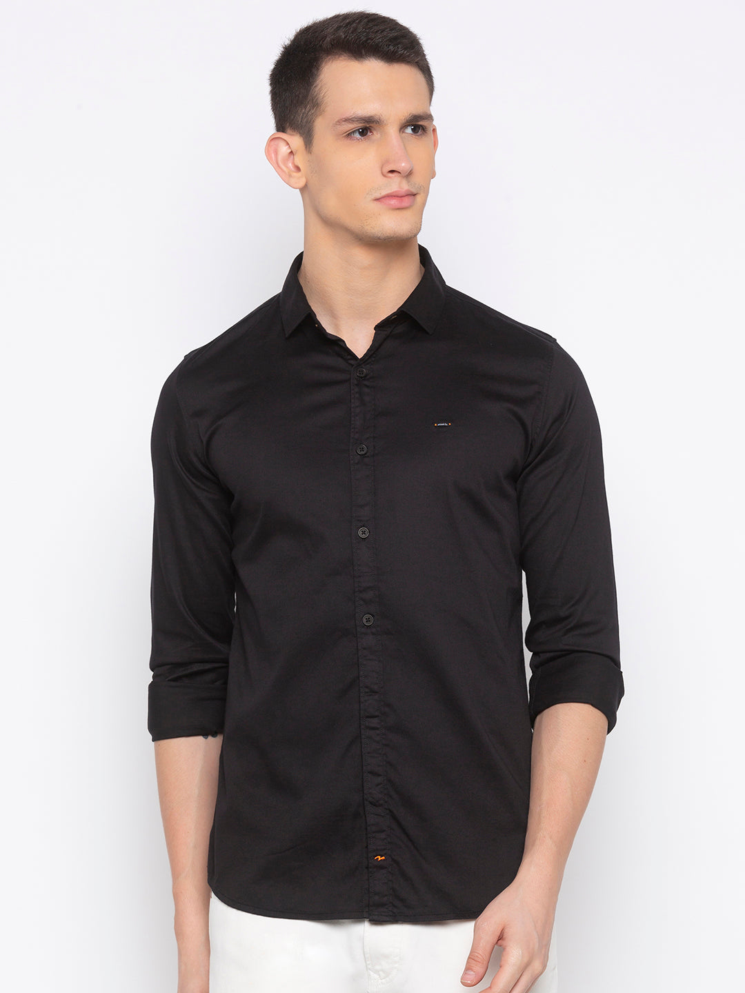 Spykar Slim Fit Men Black Solid Casual Shirt