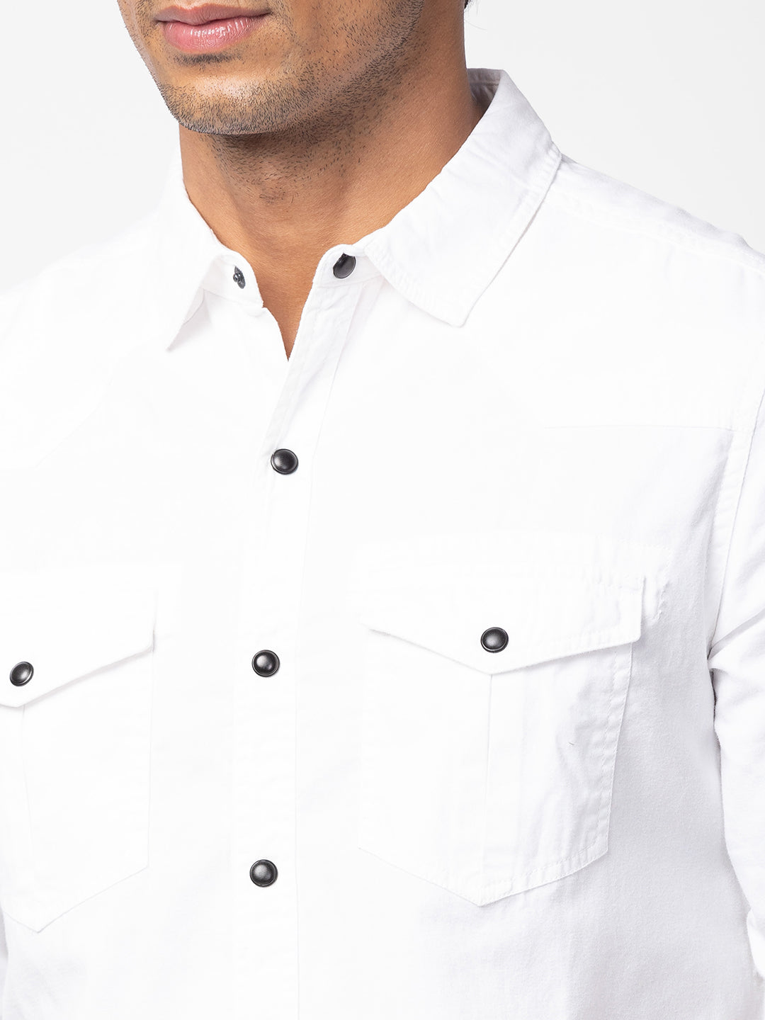 Spykar Men White Cotton Slim Fit Plain Shirt