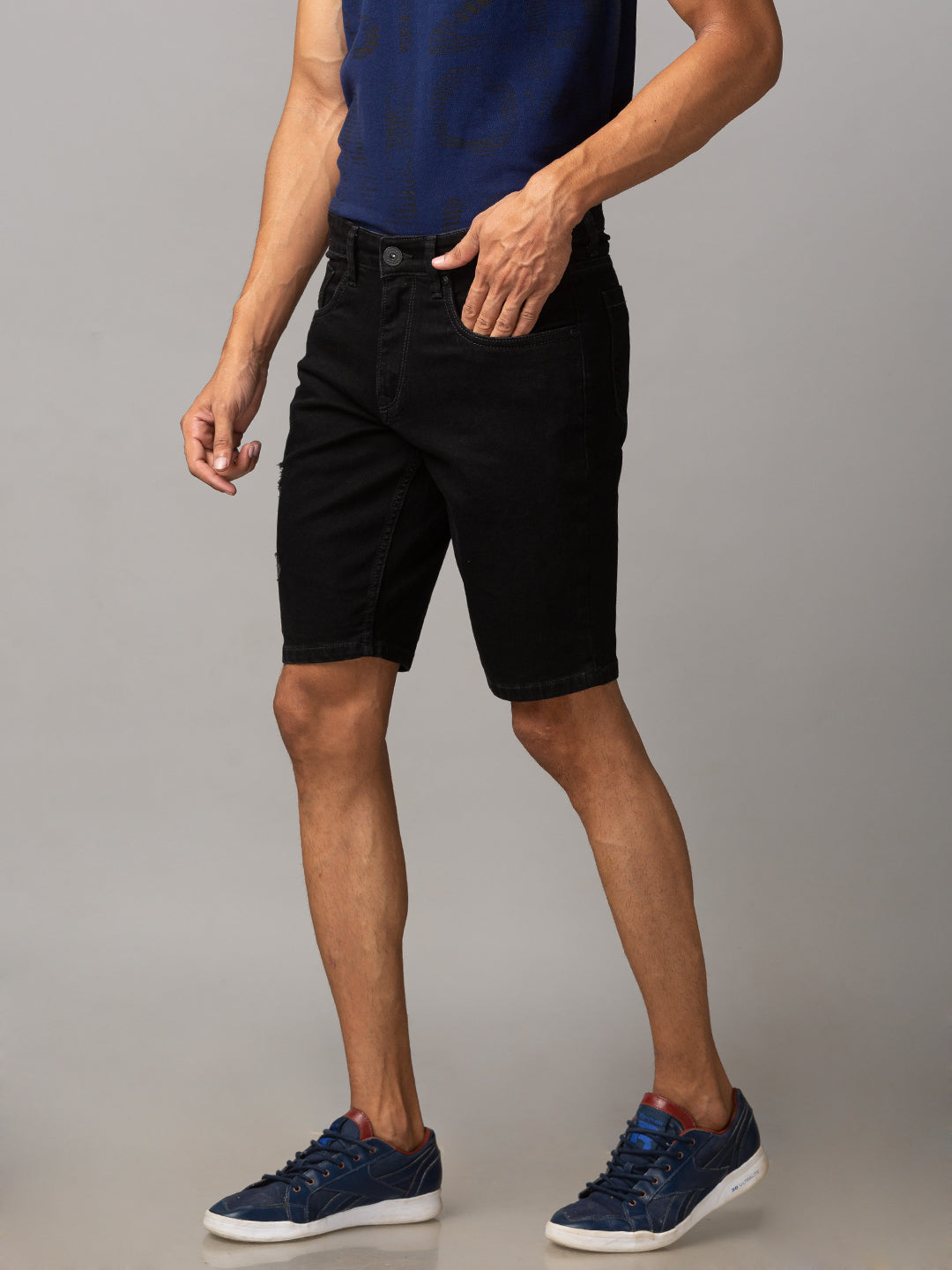 Spykar Men Black Cotton Slim Fit Shorts