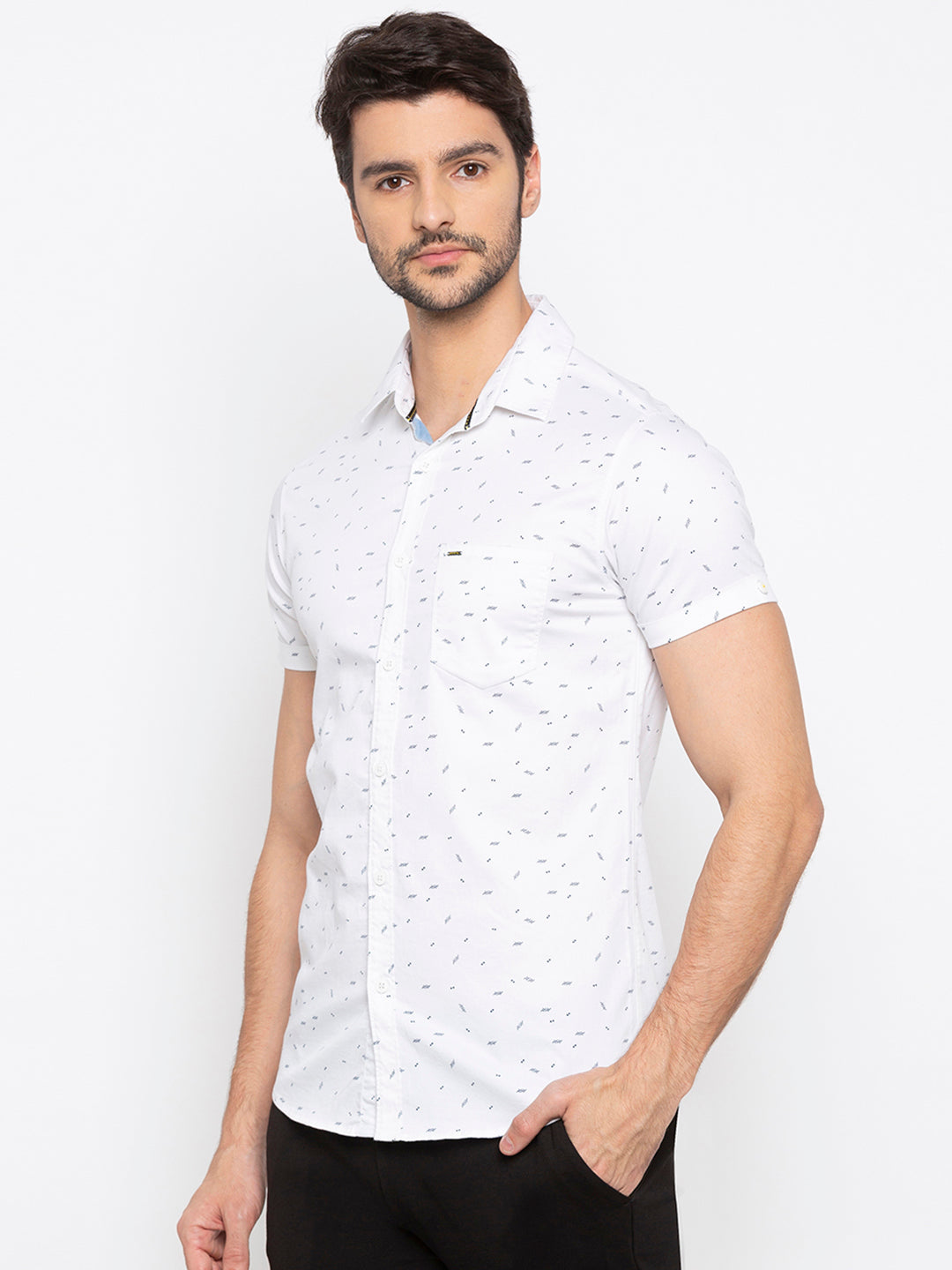 Spykar Men White Printed Slim Fit Casual Shirt