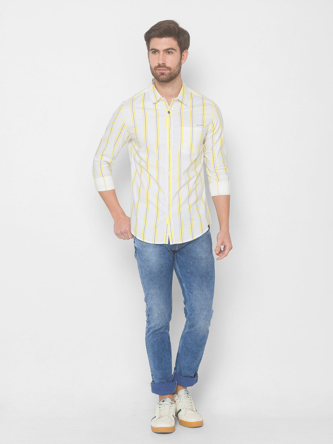 Spykar Men Pastel Yellow Cotton Slim Fit Shirt