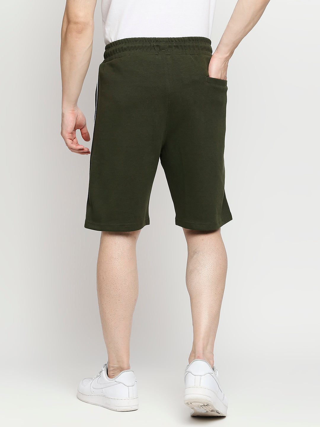 Men Premium Cotton Blend Knitted Rifle Green Shorts - Underjeans By Spykar