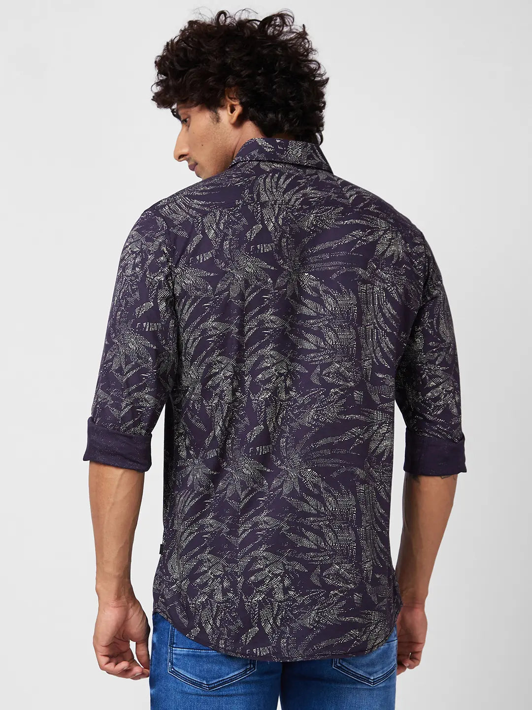 Spykar Men Navy Blue Slub Regular Slim Fit Full Sleeve Casual Floral Print Shirt