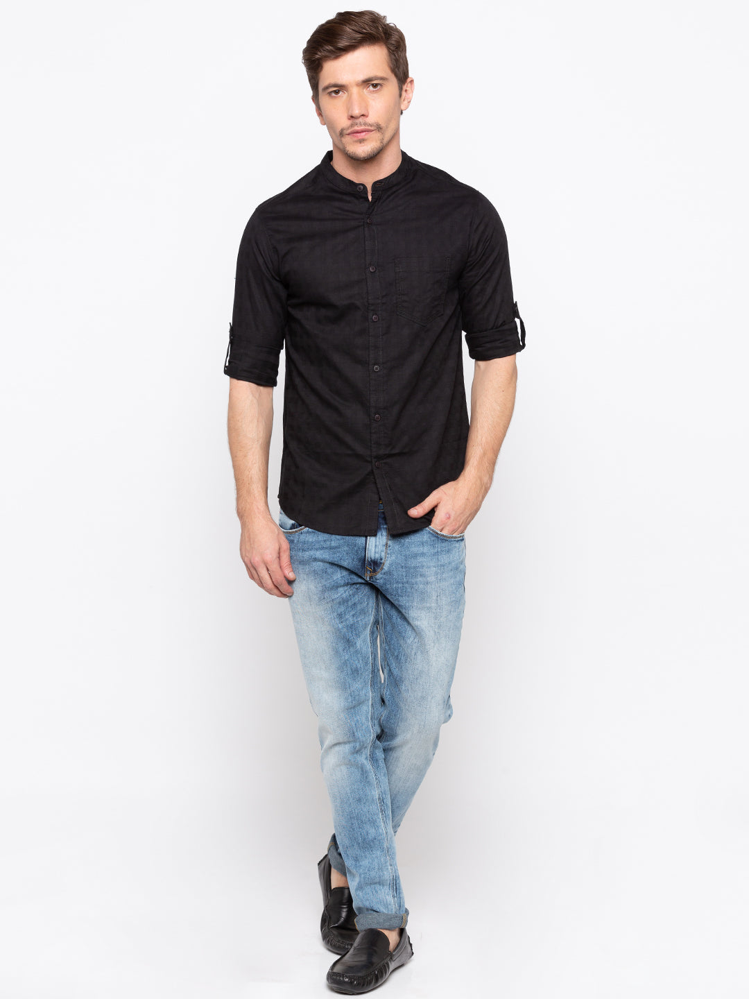 Spykar Black Cotton Regular Fit Shirts For Men