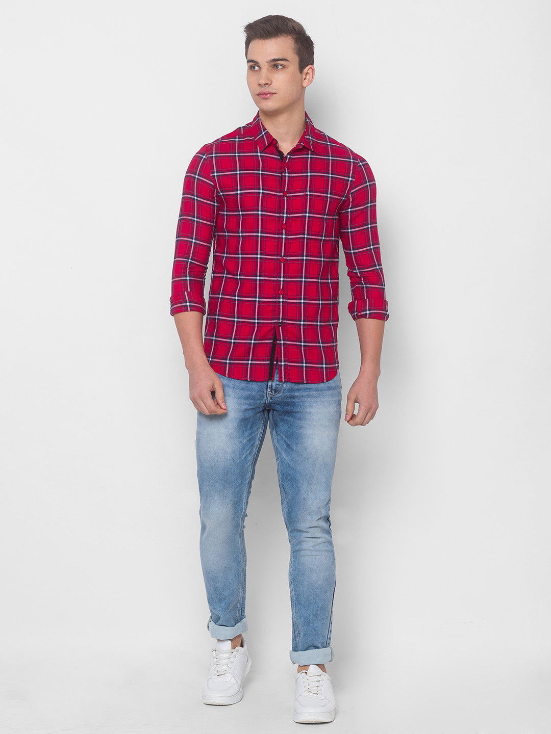 Spykar Men Red Cotton Slim Fit Shirt