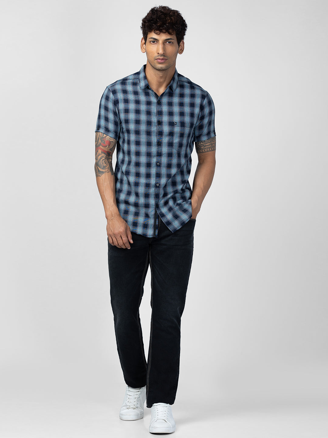 Spykar Men Navy Blue Cotton Slim Fit Checkered Shirt