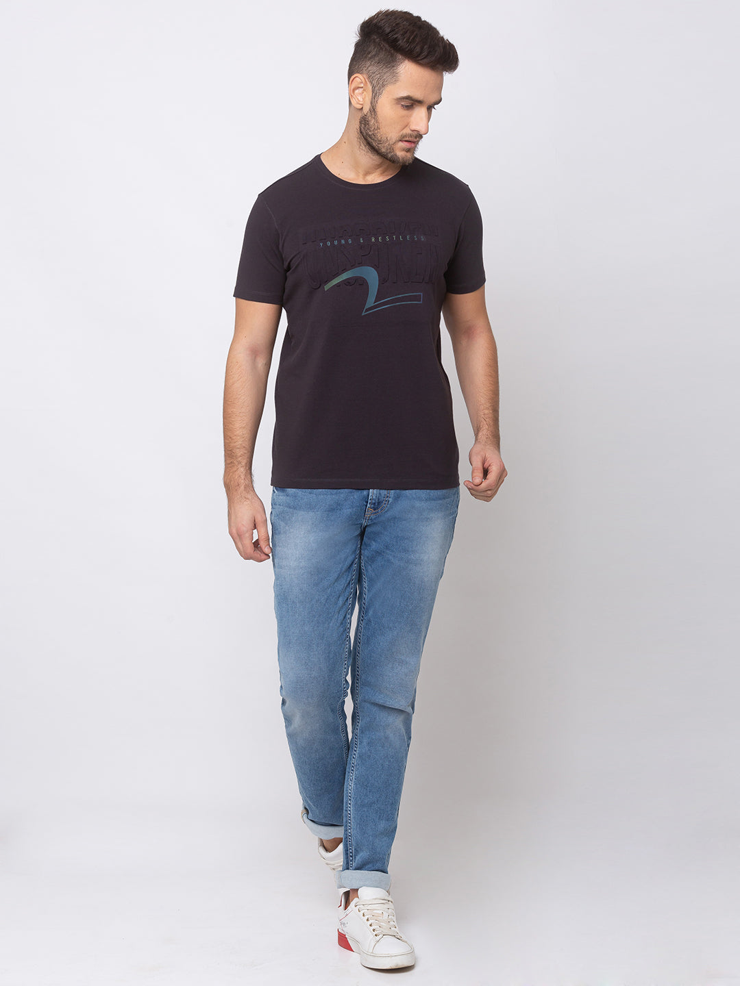 Spykar Men Charcoal Grey Blended Slim Fit T-Shirt