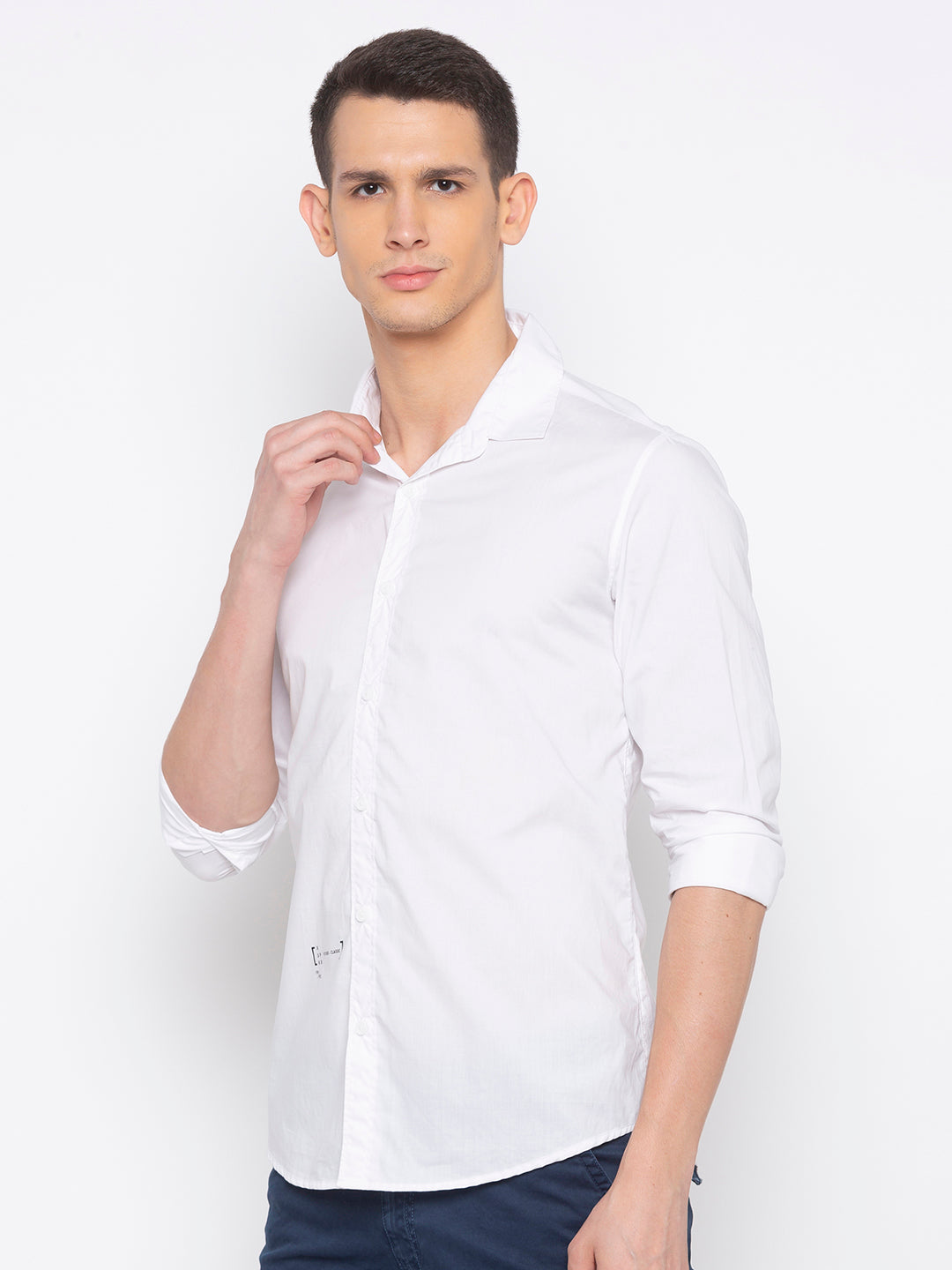 Spykar Slim Fit Men White Solid Casual Shirt