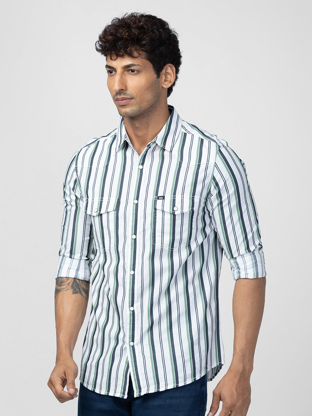 Spykar Men Sage Green Cotton Slim Fit Striped Shirt