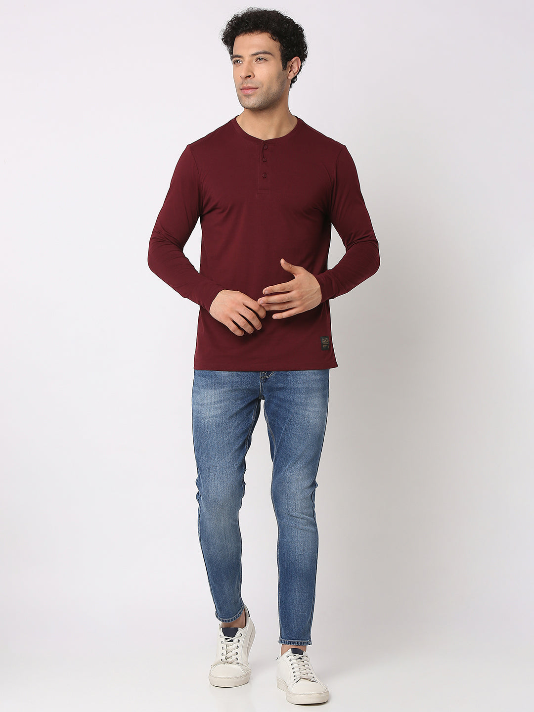 Spykar Men Wine Cotton Slim Fit Henley Neck Plain T-Shirt