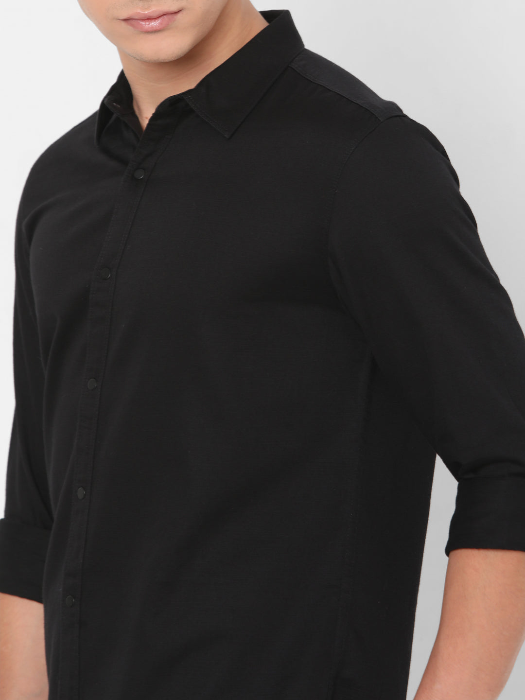 Spykar Slim Fit Men Black Cotton Casual Shirts