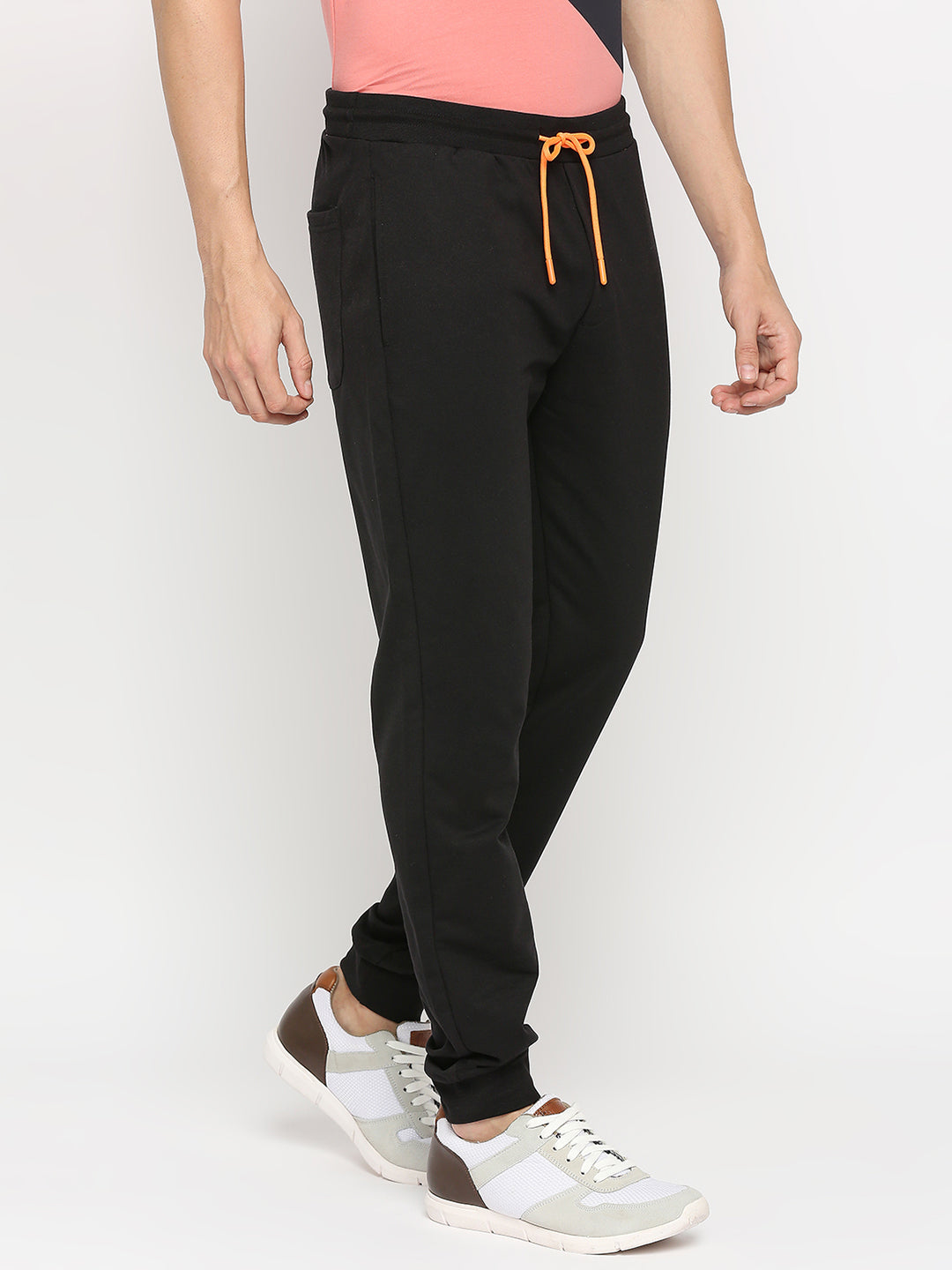 Men Premium Black Cotton Regular Fit Trackpant- Underjeans By Spykar
