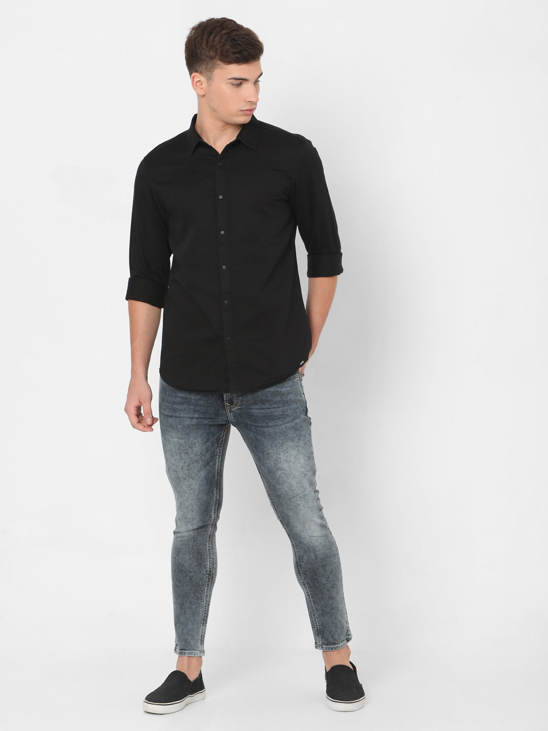 Spykar Slim Fit Men Black Cotton Casual Shirts