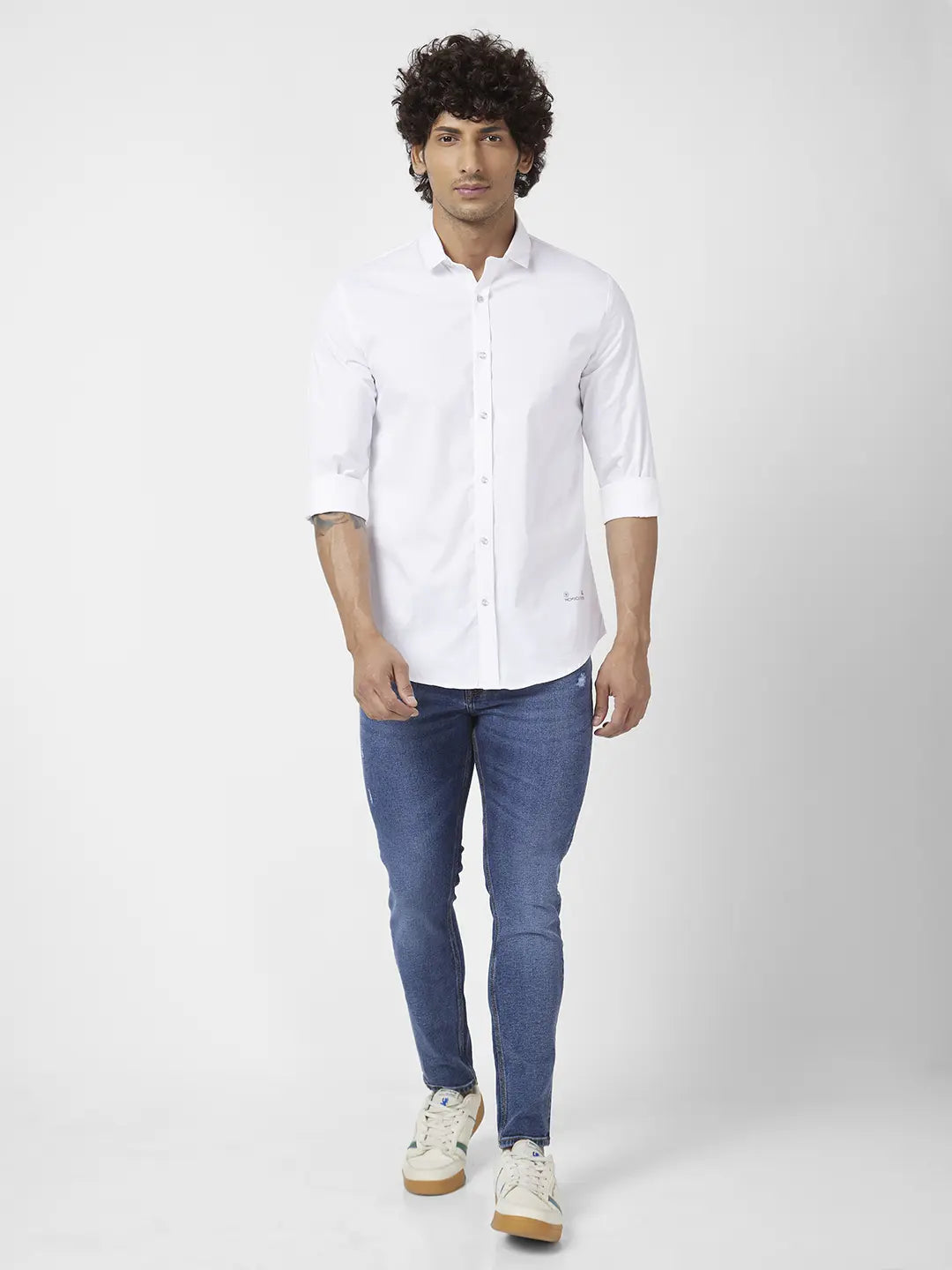 Spykar Men White Dyed Regular Slim Fit Full Sleeve Plain Shirt