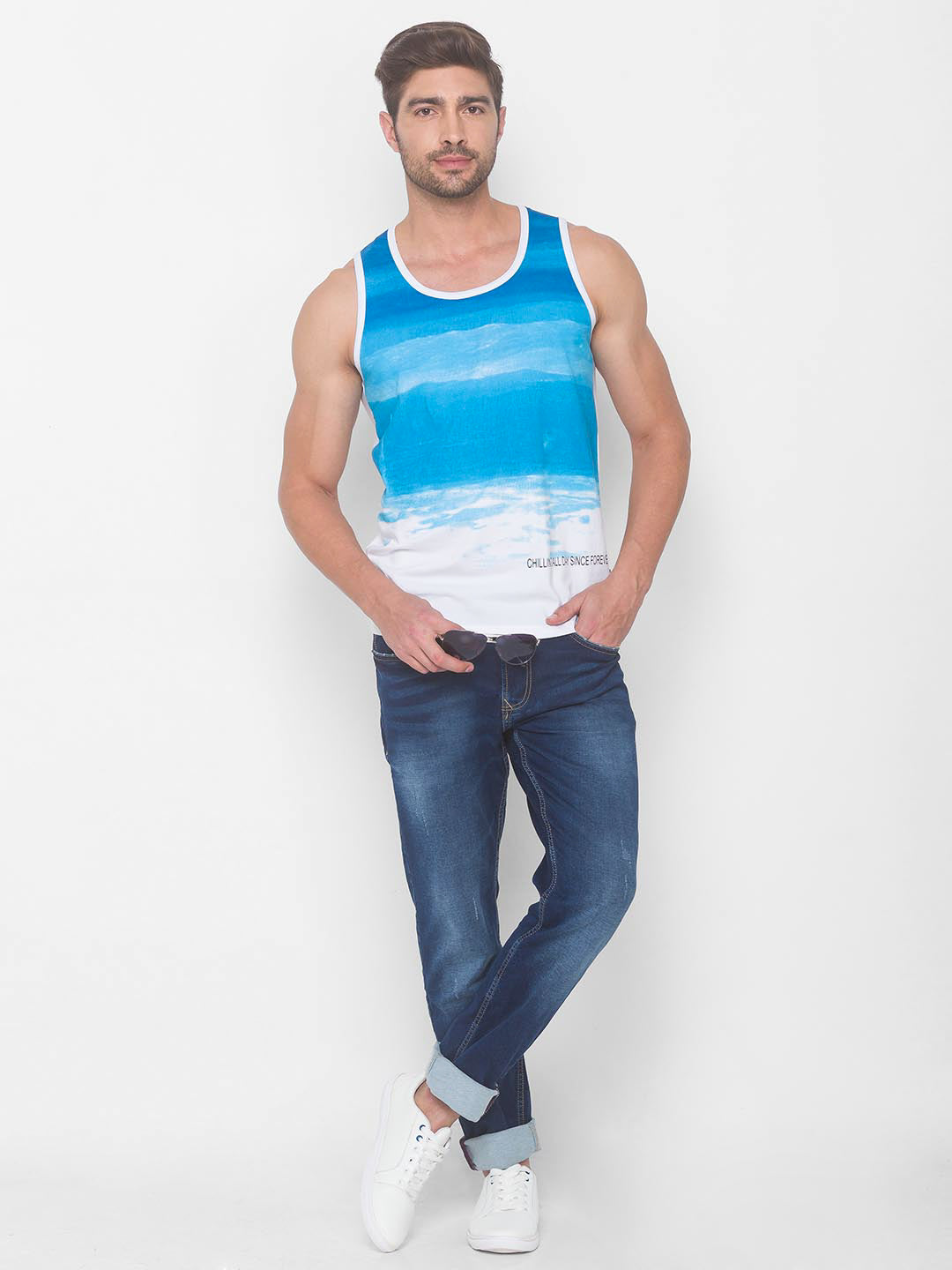 Spykar Men Blue & White Cotton Slim Fit Round Neck Sleeveless Vest