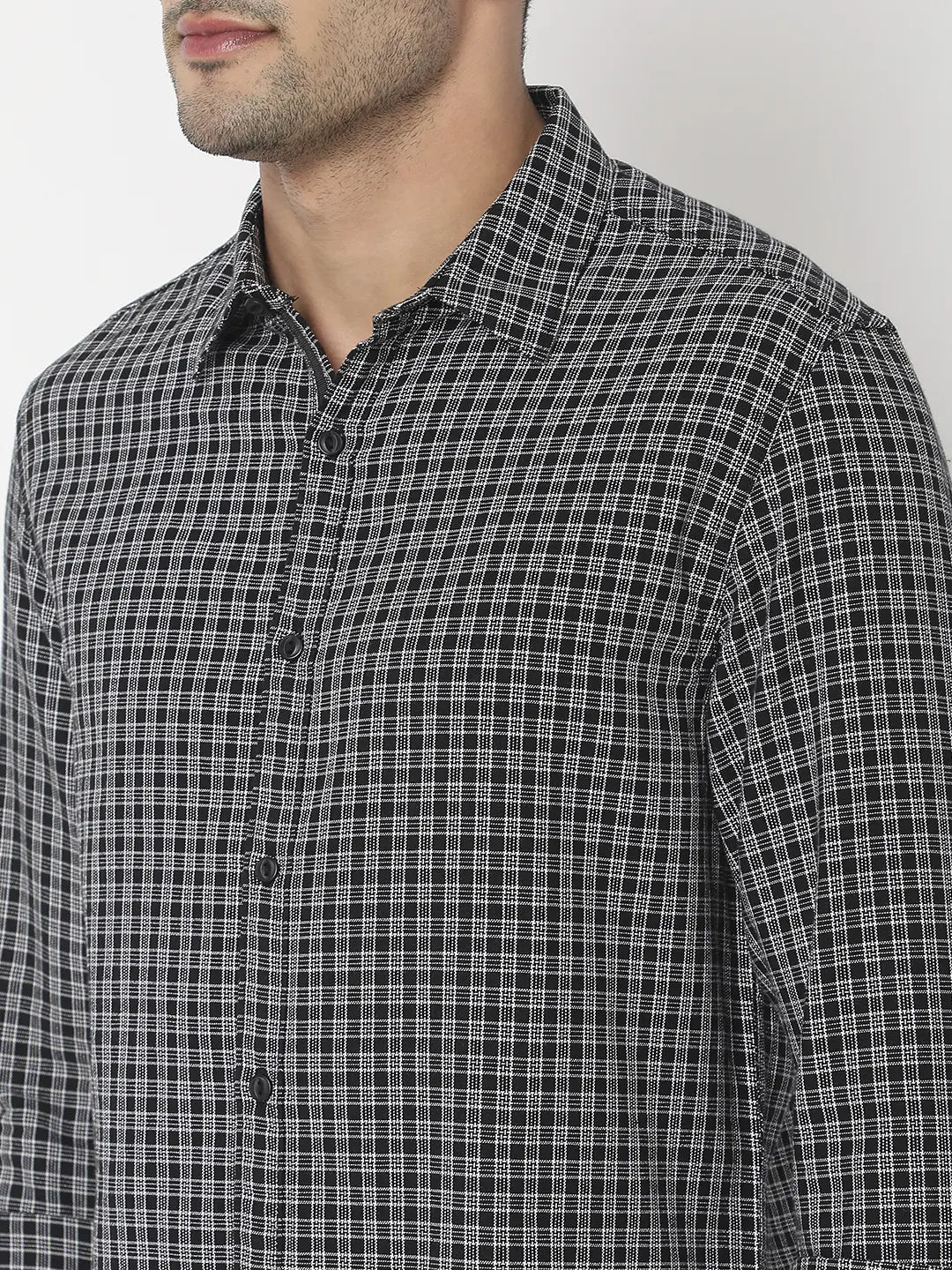 Spykar Men Black Cotton Slim Fit Checkered Shirt