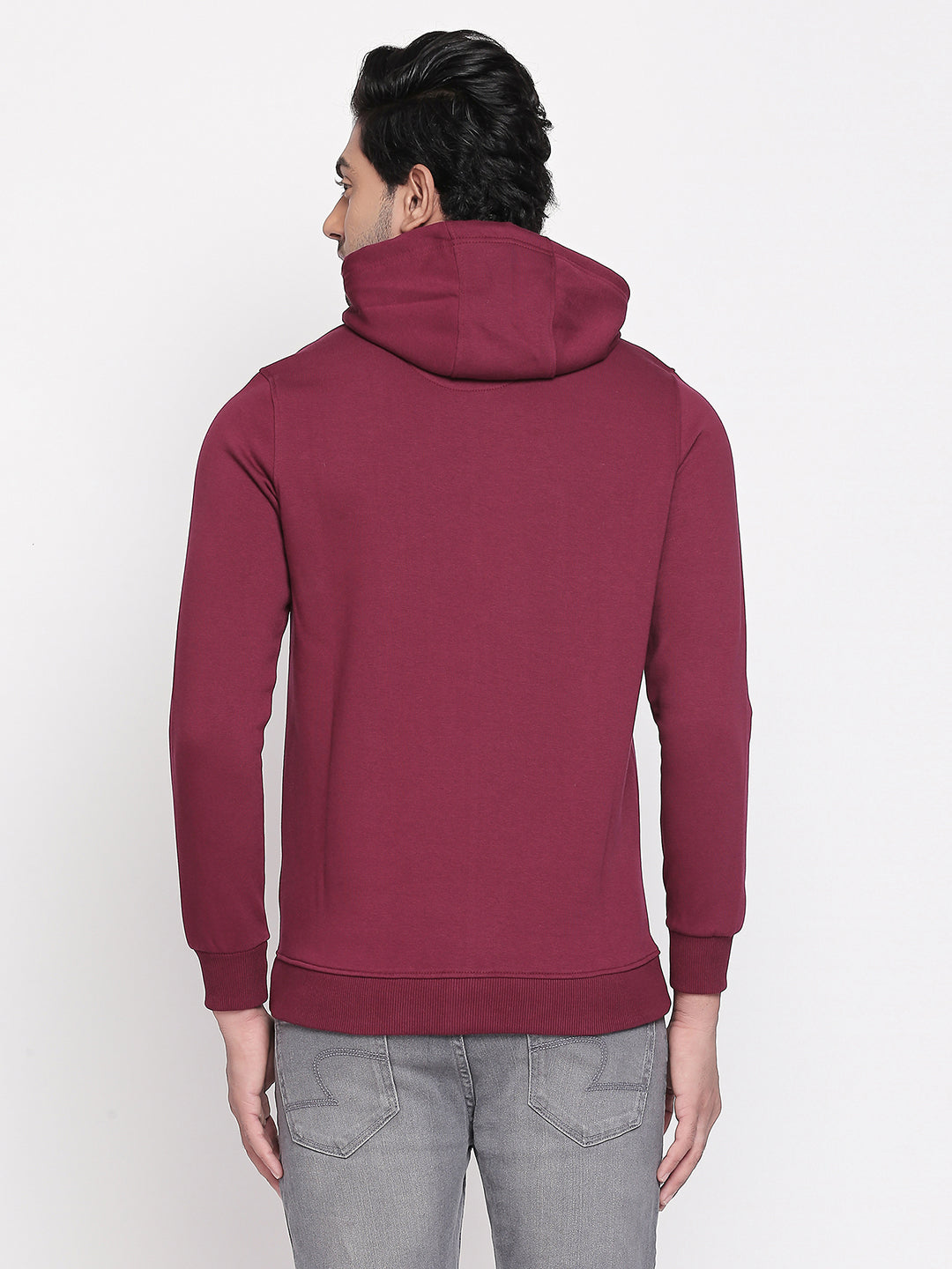 Spykar Red Solid Slim Fit Sweatshirt For Men