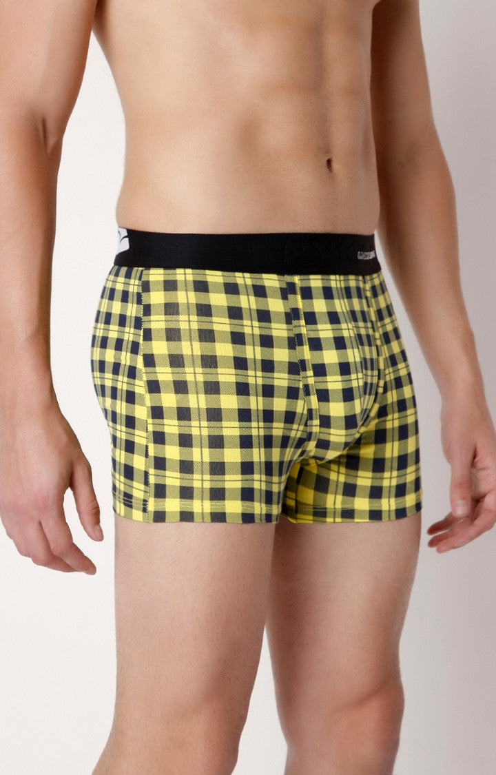 Underjeans By Spykar Men Yellow Check Cotton Blend Trunk